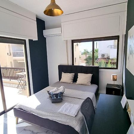 Cozy Beach Apt, Near Airport With 100Mbit Internet Lárnaka Kültér fotó