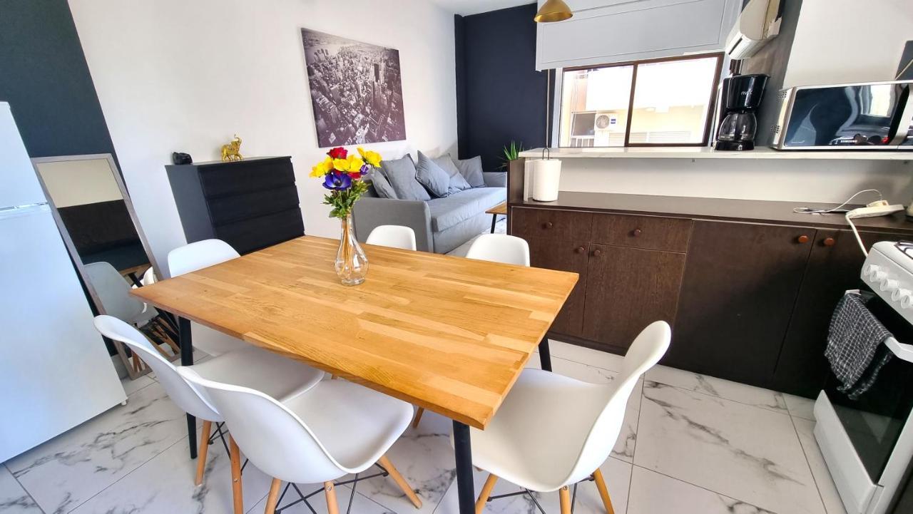 Cozy Beach Apt, Near Airport With 100Mbit Internet Lárnaka Kültér fotó